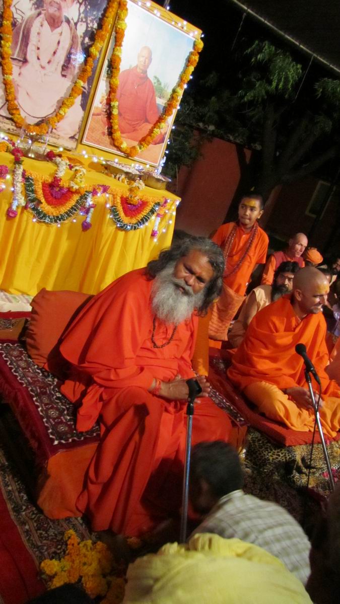 holyguruji_mahasamadhi_anniversary_2010_02