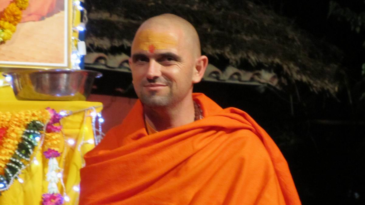 holyguruji_mahasamadhi_anniversary_2010_04