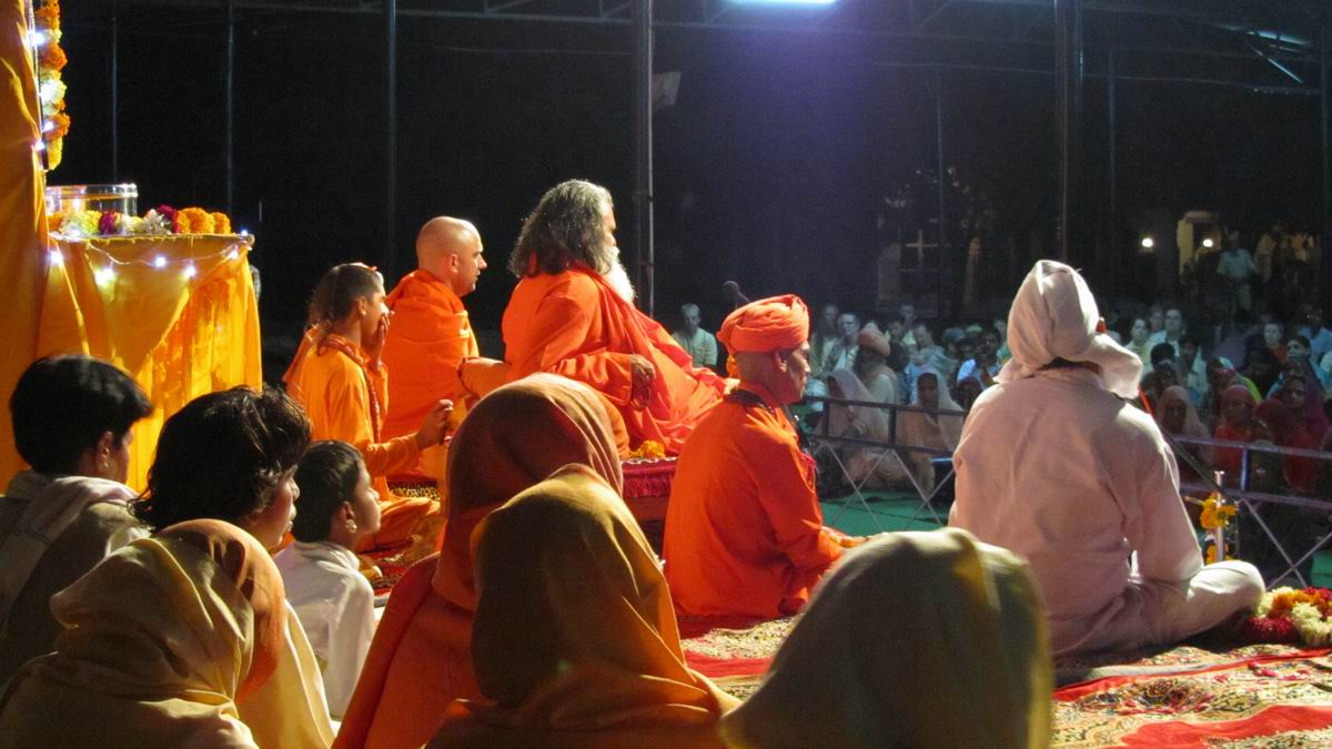 holyguruji_mahasamadhi_anniversary_2010_08