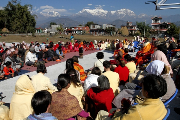 4_Nepal_with_Swamiji_2011_Shiva_Tempel_Panditji_Chiranjivi_Baral_Foto_Kailash_600