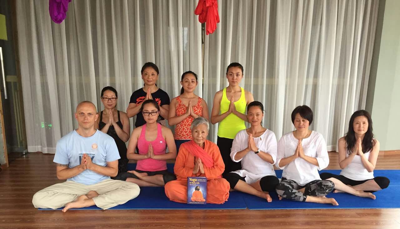 Shanghai group photos mmexport1466343747294