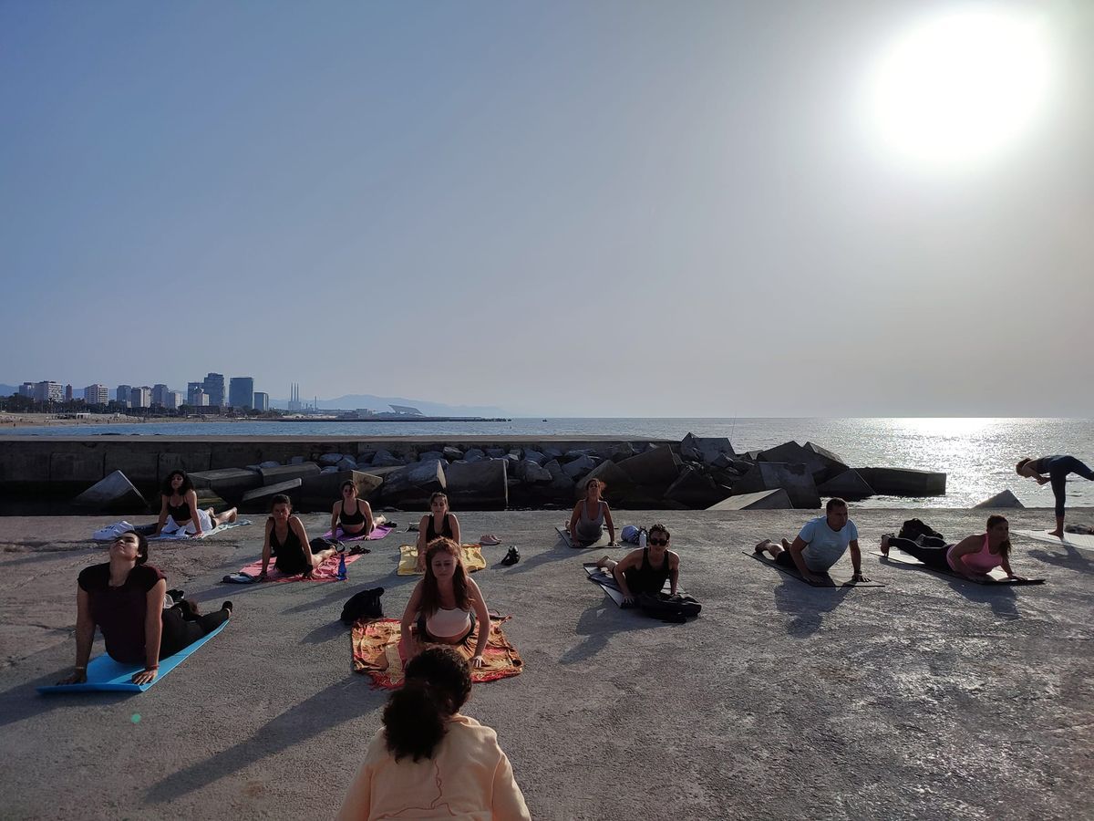 2022 idy yidl spain 04 masterclass 3 beach