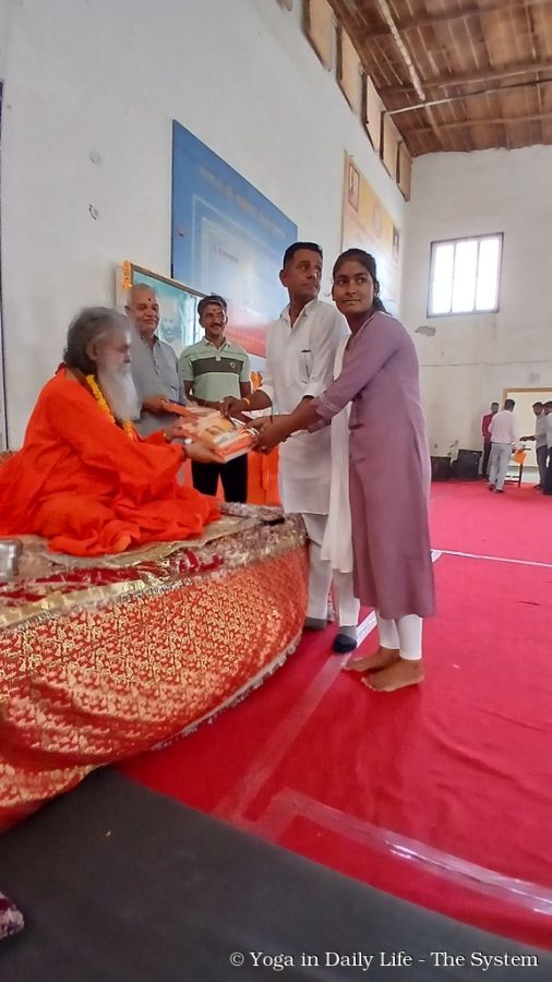 3. vishwagurji blessing wm