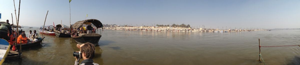 8. prayagraj sangam prayer