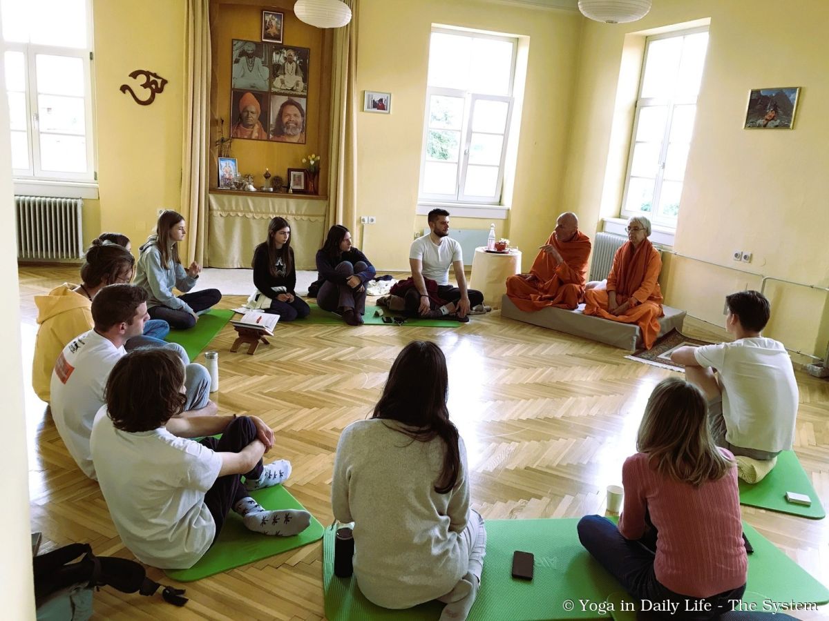 12. swami yogesh kranj youth program wm