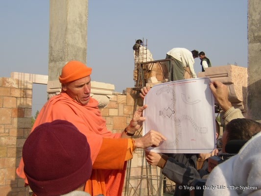 7.1. swami yogeshji om ashram wm