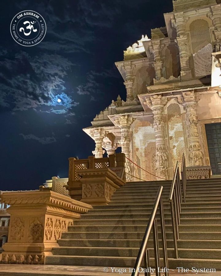 10.3. om ashram 4 wm