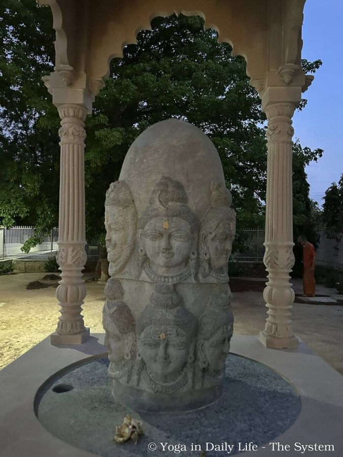 3.3. shiva lingam wm