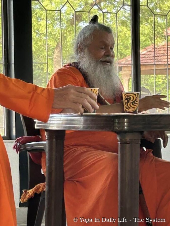 6.3. caffeteria vishwaguruji wm