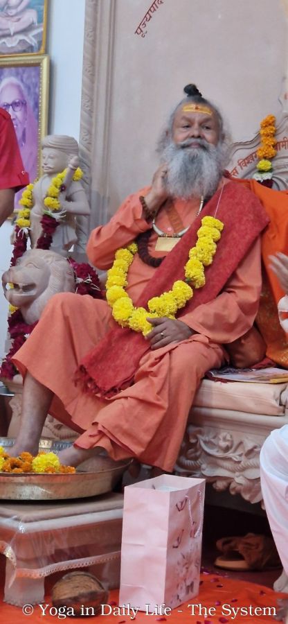 9.3. gurupurnima vishwaguruji wm