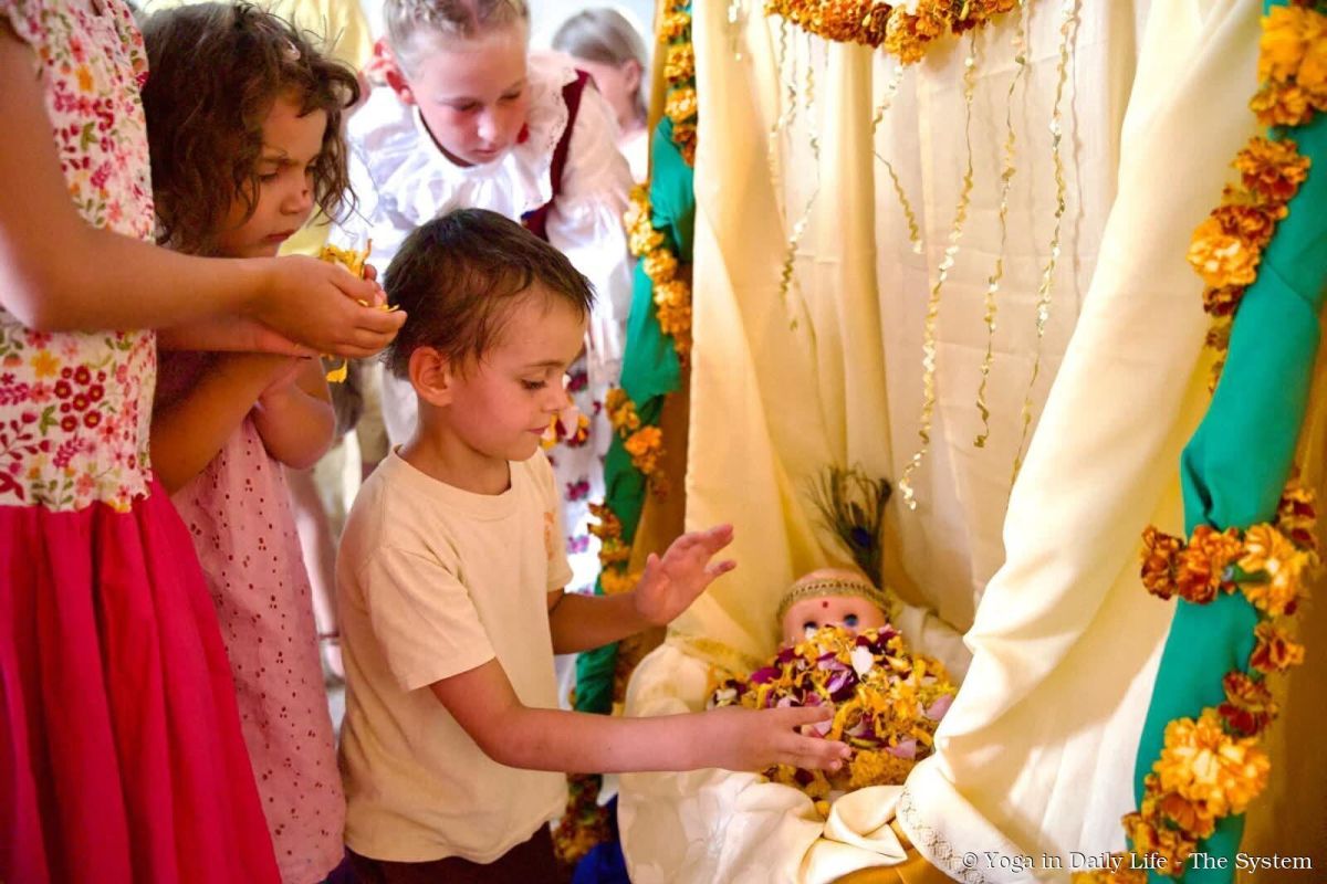 10.1. krishna janmashtami wm