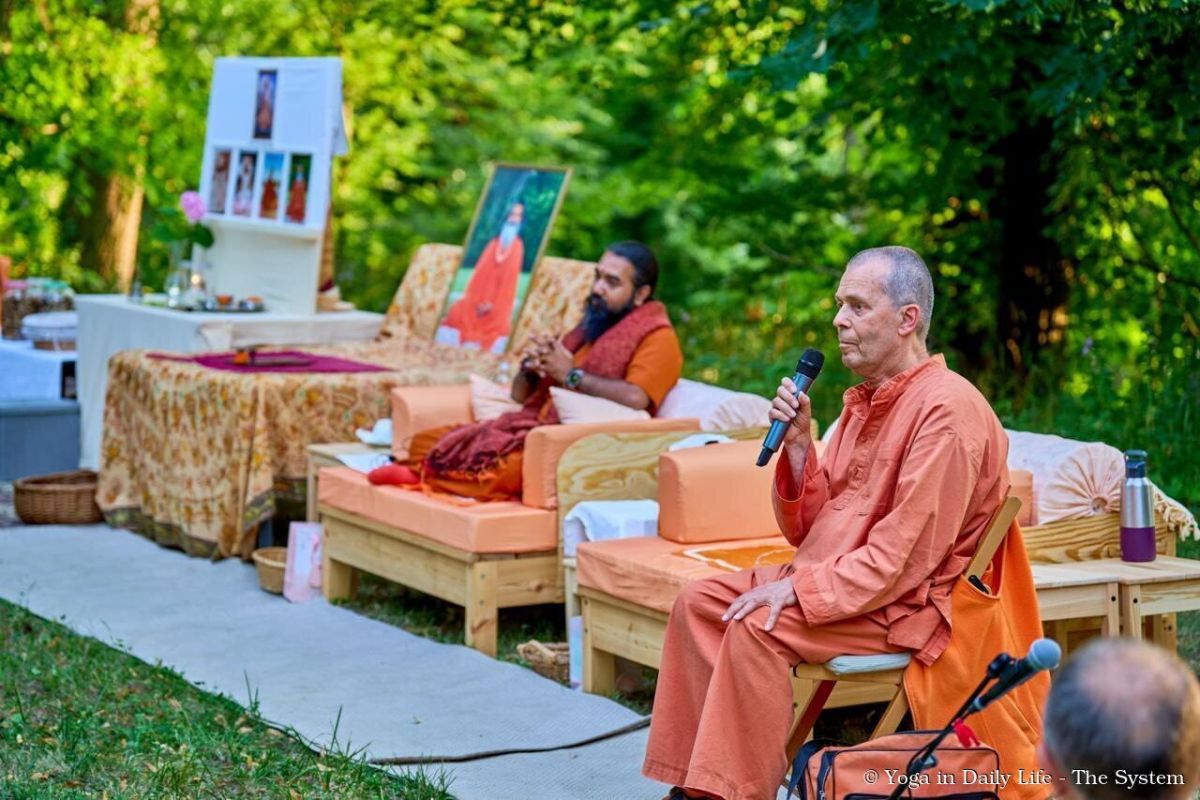 3.7. satasang s.gajanandji wm