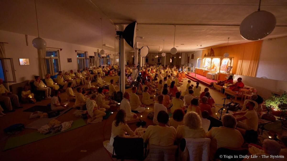 8.1. devpuriji mahasamadhil wm