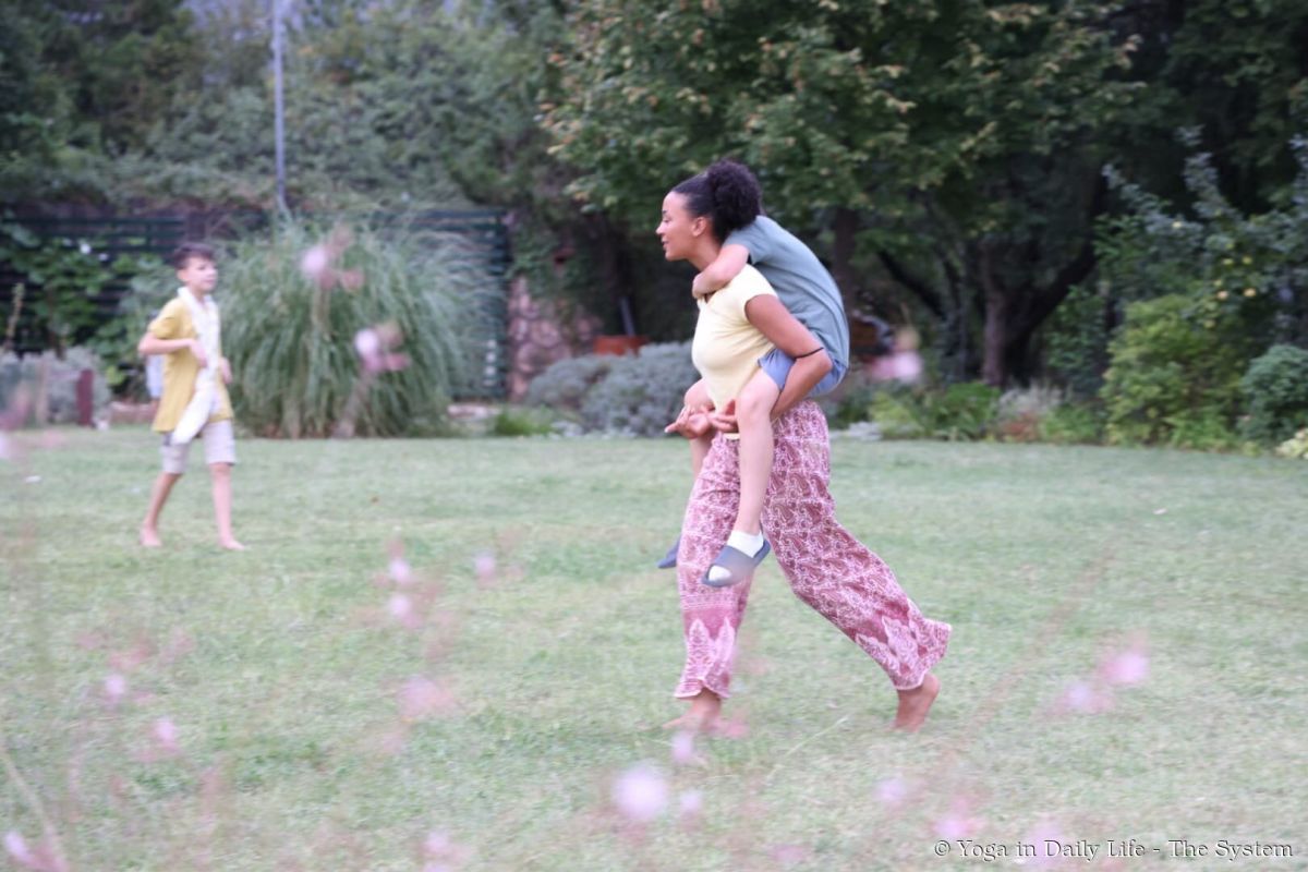 1.2. children playing wm