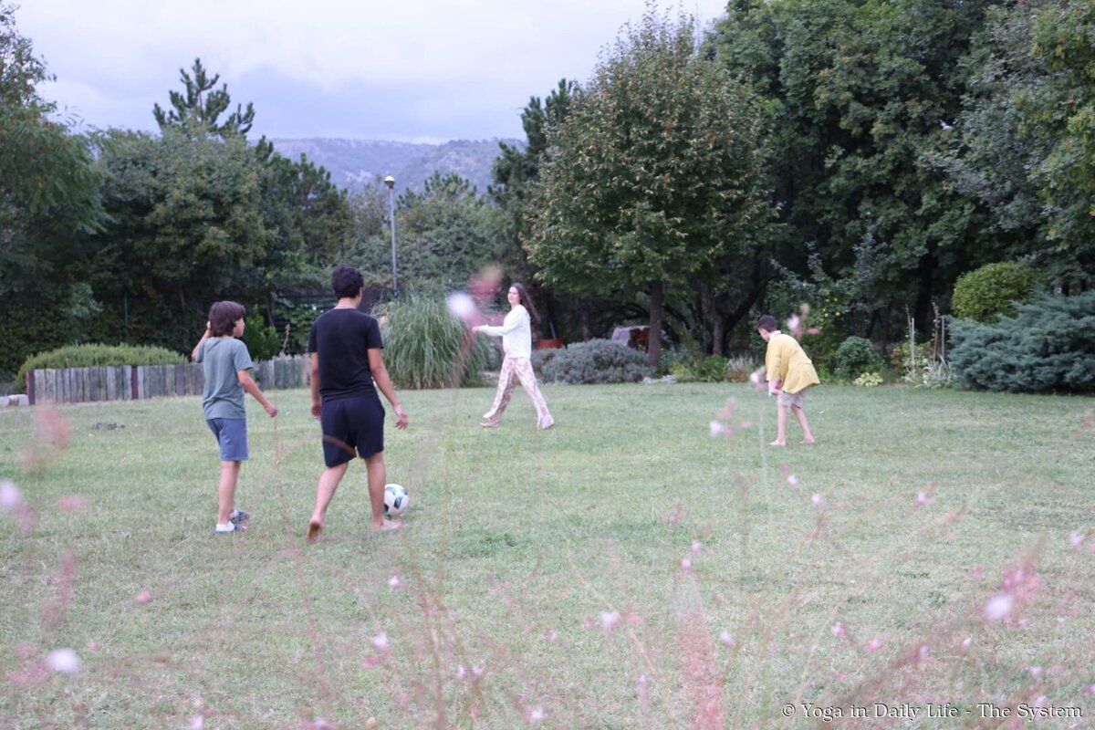 6.7. children playing wm