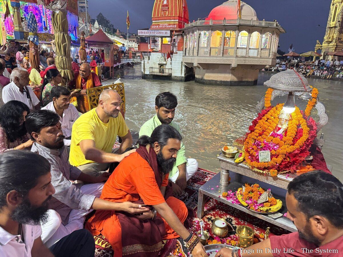 ﻿Swami Avatar Puriji on a pilgrimage to Haridwar and Rishikesh