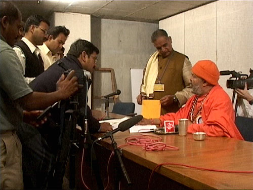Swamiji is giving interviews to media Swamiji is giving interviews to media