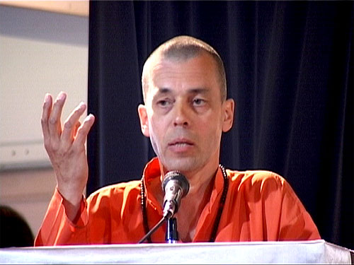 Speakers from Yoga in Daily Life: Swami Gajanandji, India & Germany Speakers from Yoga in Daily Life: Swami Gajanandji, India & Germany