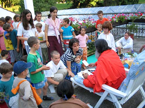 Founding of \'Yoga in Daily Life Youth Union\' Founding of \'Yoga in Daily Life Youth Union\'