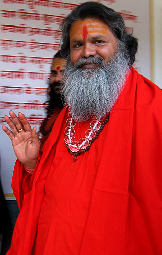 Swamiji's blessing Swamiji's blessing