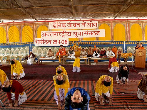 School children of Om Vishwa Deep Gurukul Swami Maheshwarananda Ashram perform yoga asanas School children of Om Vishwa Deep Gurukul Swami Maheshwarananda Ashram perform yoga asanas