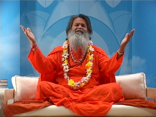 His Holiness Swamiji: Love yourself, and you will also love others. And when you love others you also love God. This I call 'yoga of the heart'. His Holiness Swamiji: Love yourself, and you will also love others. And when you love others you also love God. This I call 'yoga of the heart'.