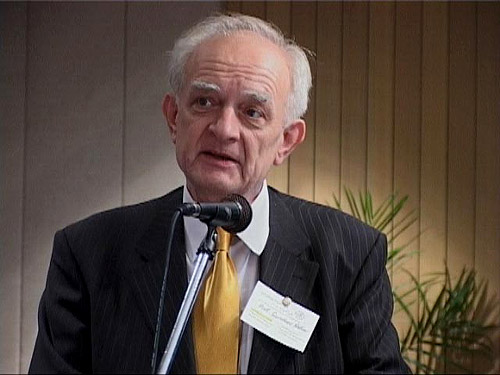 Croatian Consulate General Professor Gororslav Keller welcomes His Holiness Swamiji Croatian Consulate General Professor Gororslav Keller welcomes His Holiness Swamiji