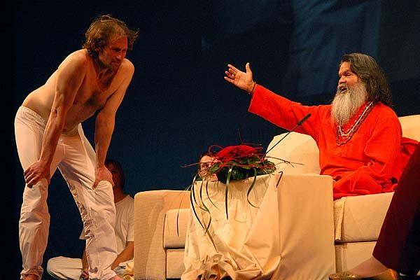 Public lecture by His Holiness Swamiji in Ljubljana - Agnisar Kriya, awakening the Manipur chakra Public lecture by His Holiness Swamiji in Ljubljana - Agnisar Kriya, awakening the Manipur chakra