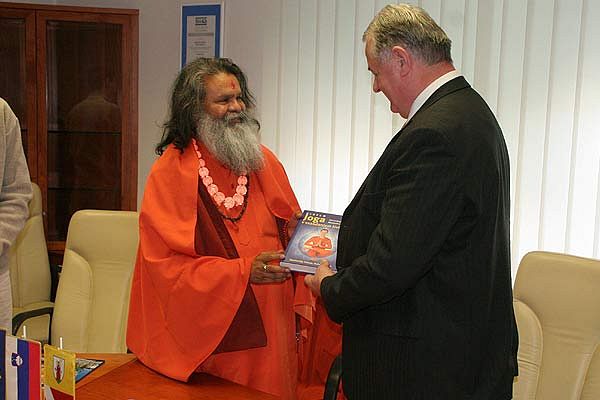 Meeting with the mayor of Novo mesto, Mr. Alojzij Muhic Meeting with the mayor of Novo mesto, Mr. Alojzij Muhic