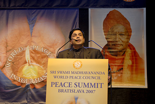 Ramu Damodaran, from the United Nations, Chief of the Civil Society Outreach Division Ramu Damodaran, from the United Nations, Chief of the Civil Society Outreach Division