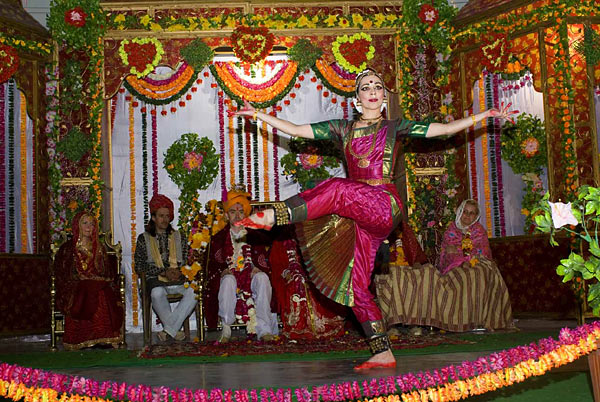 Vedic Marriage at the Vishwa Deep Gurukul Vedic Marriage at the Vishwa Deep Gurukul