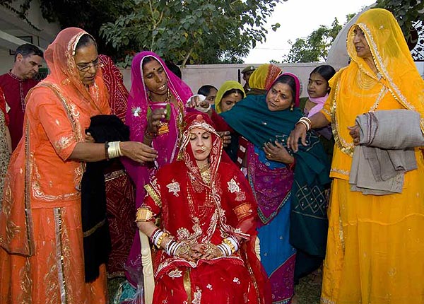 Vedic Marriage at the Vishwa Deep Gurukul Vedic Marriage at the Vishwa Deep Gurukul